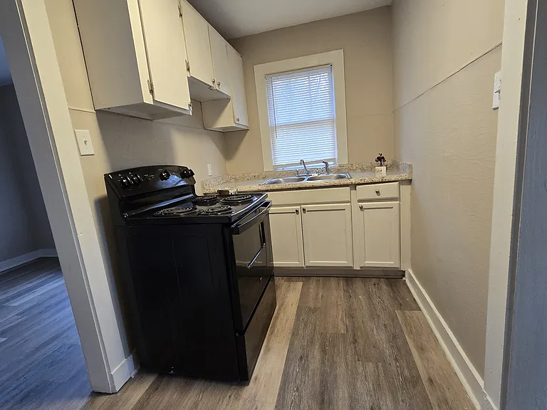 1919 Warren St #NEW2 — Photo 7