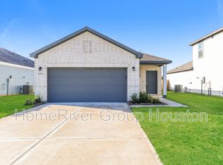 11913 Whirlaway Dr, Willis, TX 77318