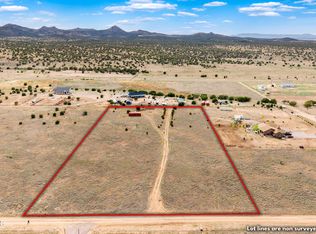 21240 N Ridgeview Rd, Paulden, AZ 86334