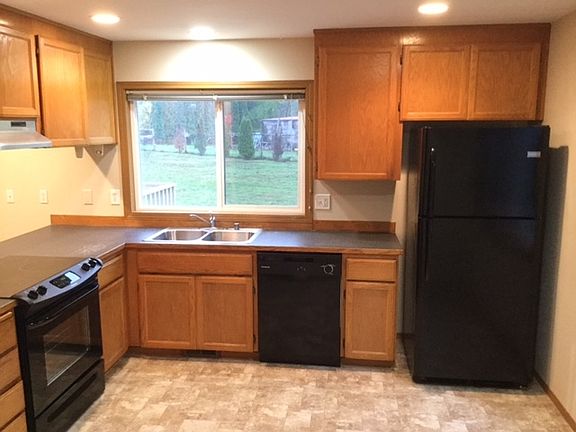 5th image of 6706 234th Street Ct E