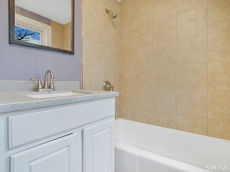 31 Tyler Ave #2 — Photo 20