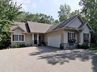 3625 Baker Rd, Minnetonka, MN 55305