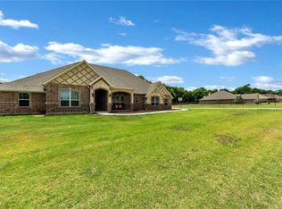 194 Wrigley Dr, Springtown, TX 76082
