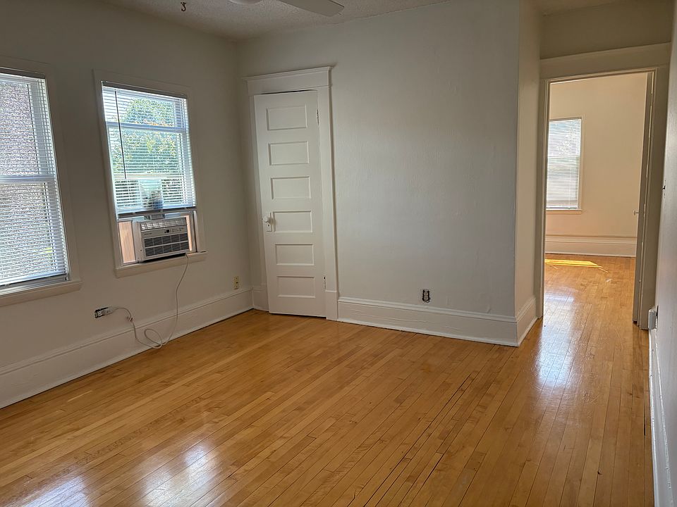 1st image of 854 Hamline Ave N #1
