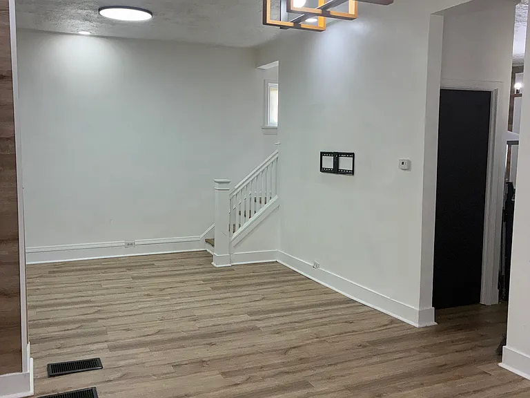 6923 Fullerton Ave — Photo 7