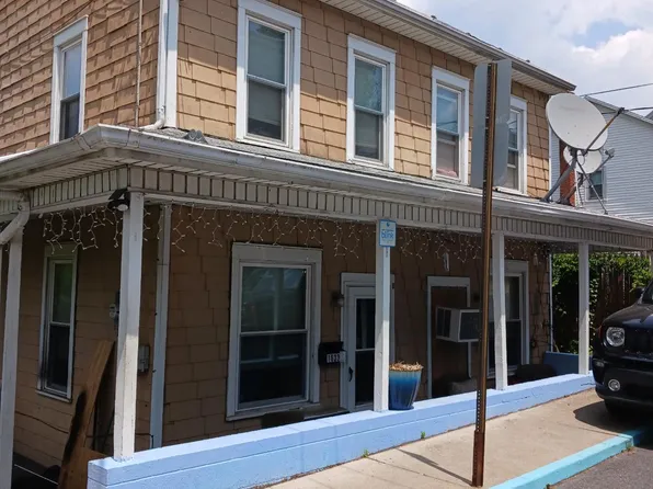 1633 Tioga St, Coal Township, PA 17866