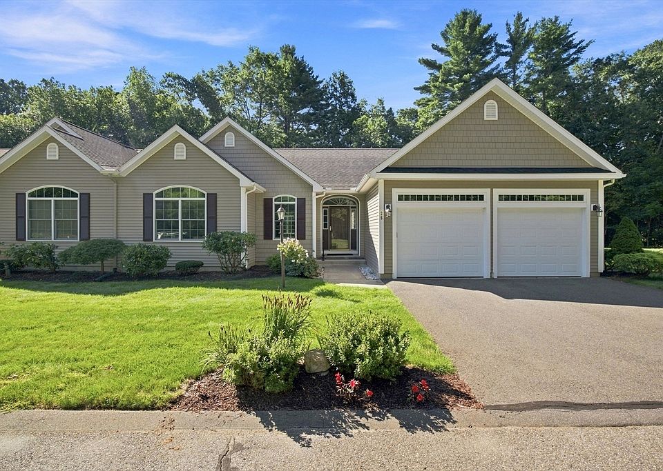 1st image of 25 Tall Pines Rd #6