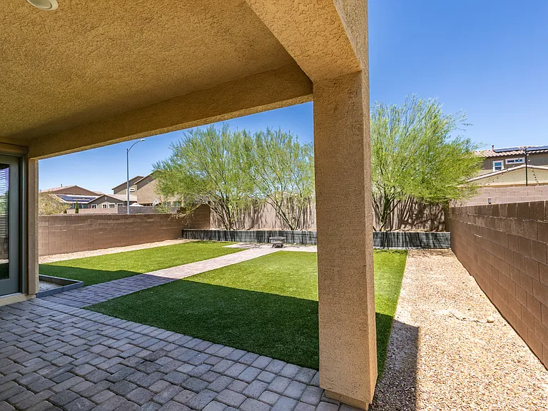 4348 Stardusk Falls Ave — Photo 20