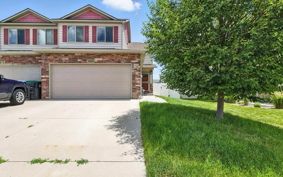 3909 Gunsmoke Rd — Photo 1