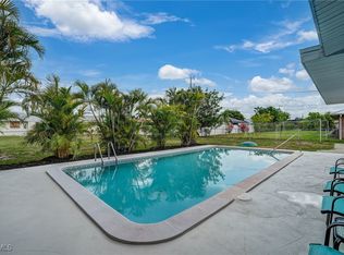 1101 SE 37th St, Cape Coral, FL 33904