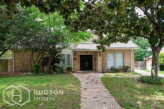 Hudson Homes Management-Front of home