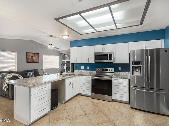 4th image of 10826 W CALLE DEL SOL Avenue