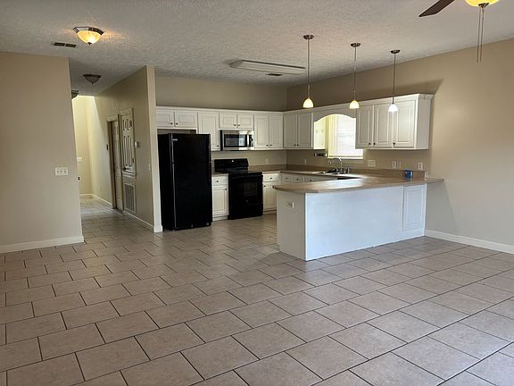 2nd image of 6242 Sunset Dr