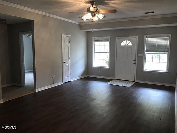 3rd image of 5575 Dead River Dr