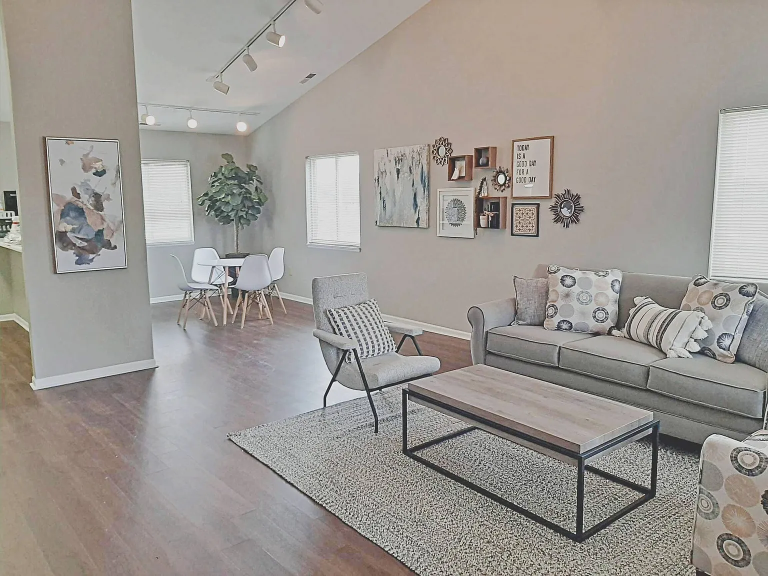 Paragon Pointe — Photo 3