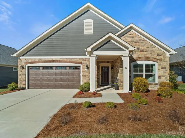 2227 Wesley Landing Rd, Waxhaw, NC 28173