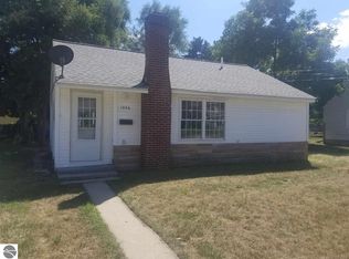 1006 Crosslanes St, Mt Pleasant, MI 48858