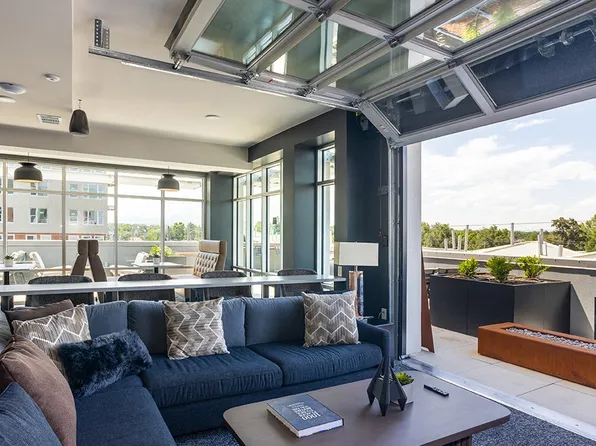 Railside at Wadsworth Station