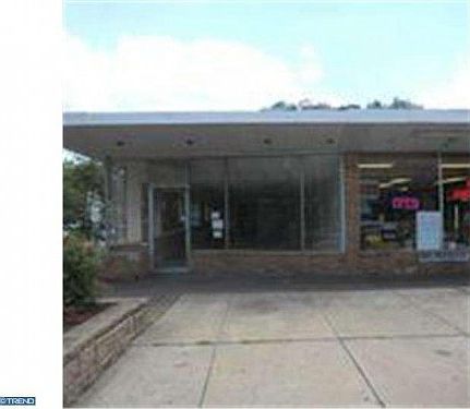 1st image of 600 Collings Ave