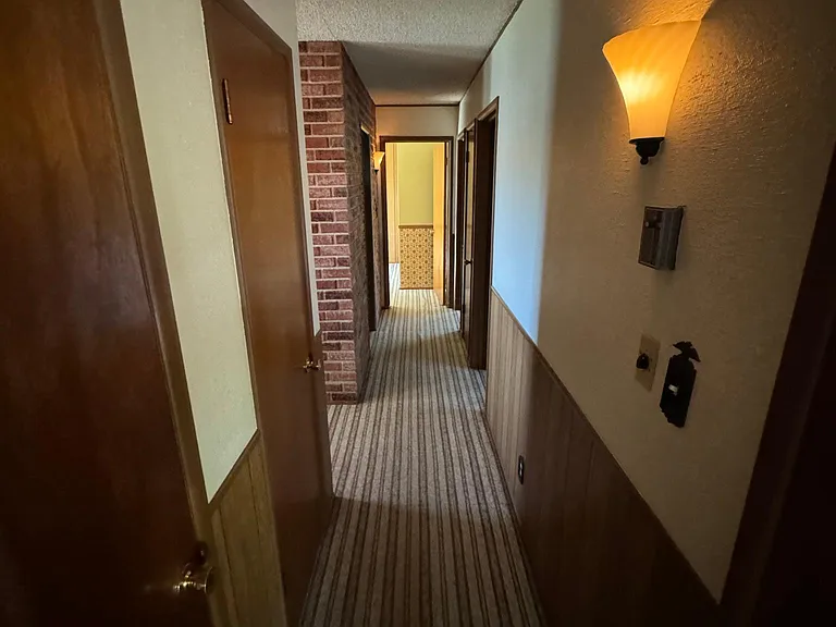 1751 Harvard Ave — Photo 5