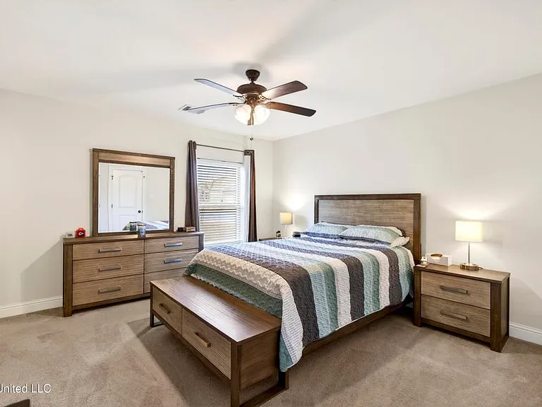 18102 Evergreen Dr — Photo 16