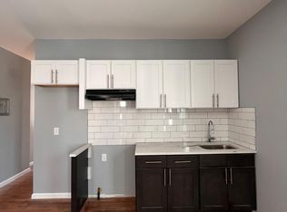 94 Wainwright St #1R, Newark, NJ 07112