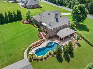 14472 S Mountain Rd, Lowell, AR 72745