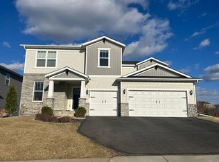 5785 Urbandale Ln N, Plymouth, MN 55446