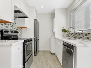 239 Streamwood, Irvine, CA 92620