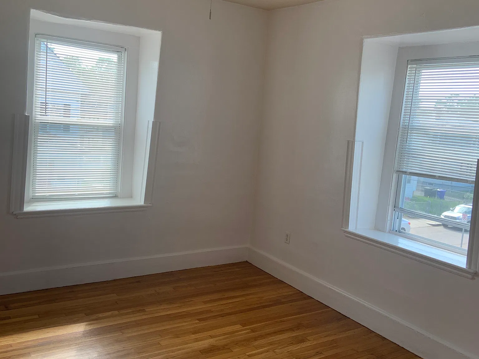 3 bed, 1800 sqft, $3,100 — Photo 3
