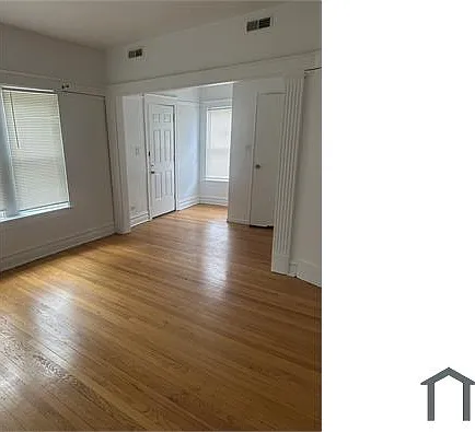 2614 E 78th St #2 — Photo 8