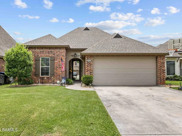 119 Fairwood Dr, Broussard, LA 70518