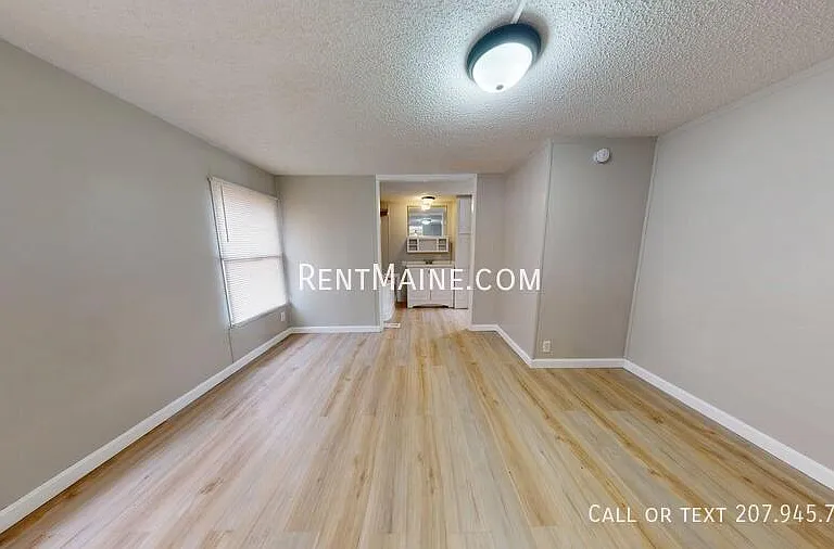 25 Balsam Ln — Photo 4