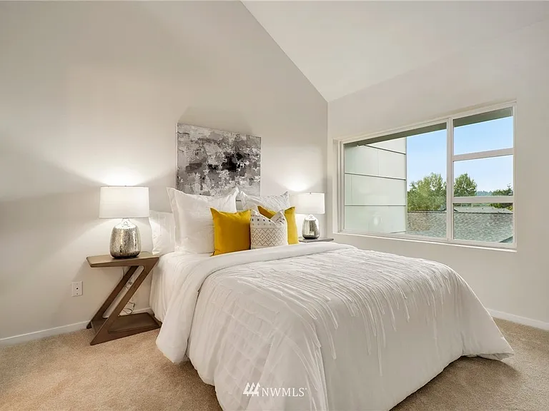 15175 NE 81st Way #102 — Photo 30