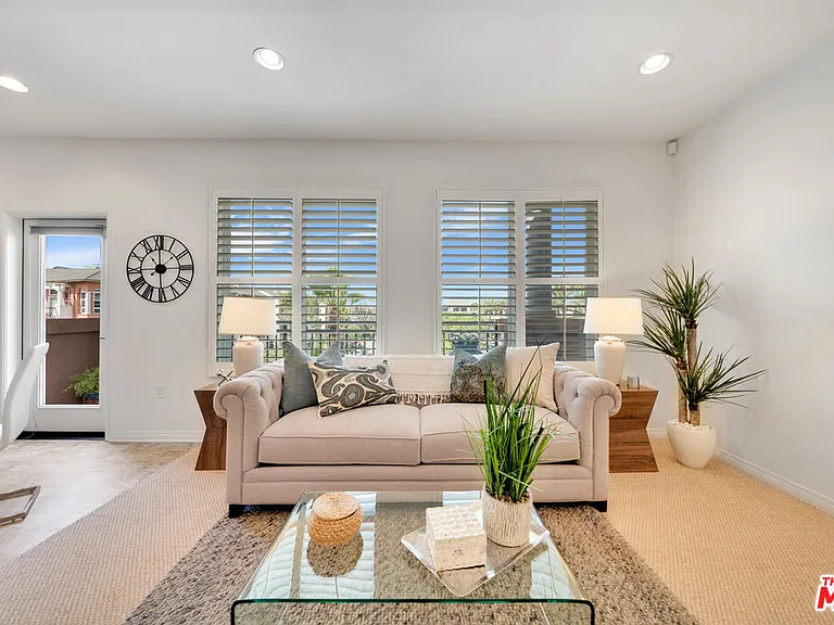 6020 Seabluff Dr #438 — Photo 4