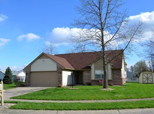 8945 Birkdale Cir, Indianapolis, IN 46234