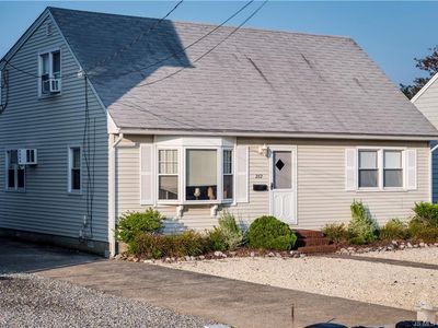 262 N 4th St, Surf City, NJ, 08008