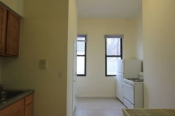 Rented by Bedford 6 Real Estate | media 8