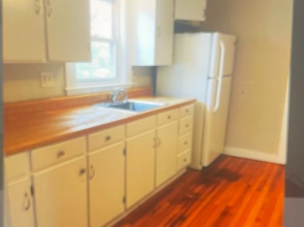 51 Lincoln St #2