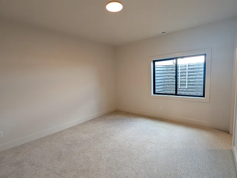 1094 W Marigold Dr — Photo 21