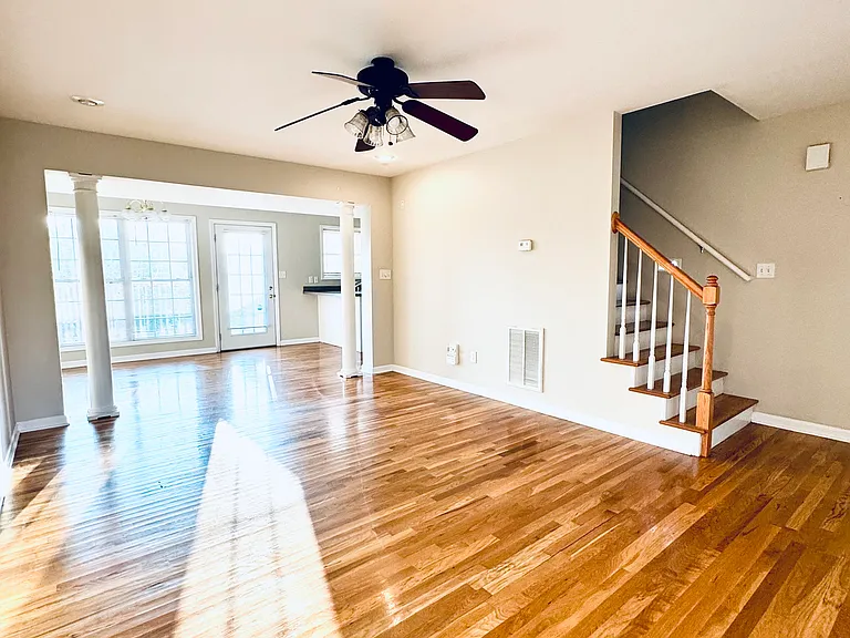 645 Hampton Way #1 — Photo 13