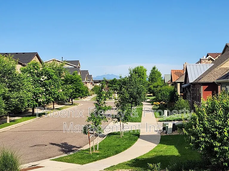 589 Gallegos Cir — Photo 2