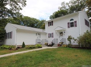 25 Gem Dr, Willimantic, CT 06226
