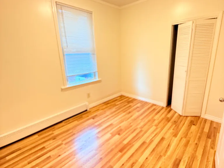 15 Vandine St #1 — Photo 15