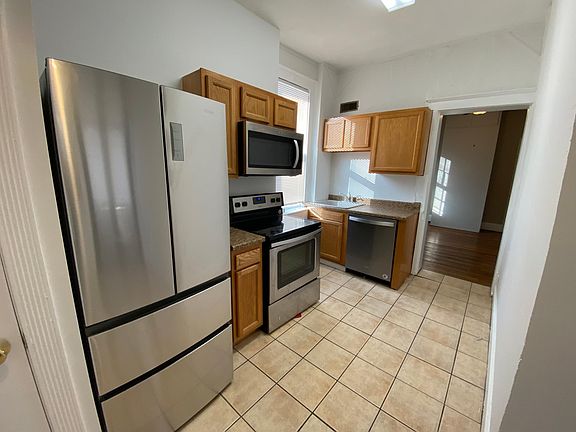 2nd image of 217 E Livingston Ave #A