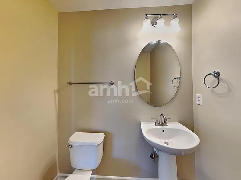 8193 Tasman Dr — Photo 9