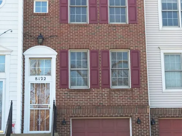 8122 Chester Pkwy, Cleveland, OH 44103