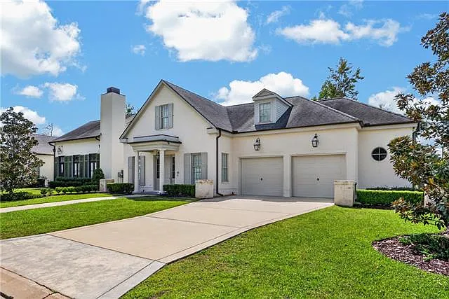 4 bed, 3.5 bath, 3011 sqft, $6,000 — Photo 2