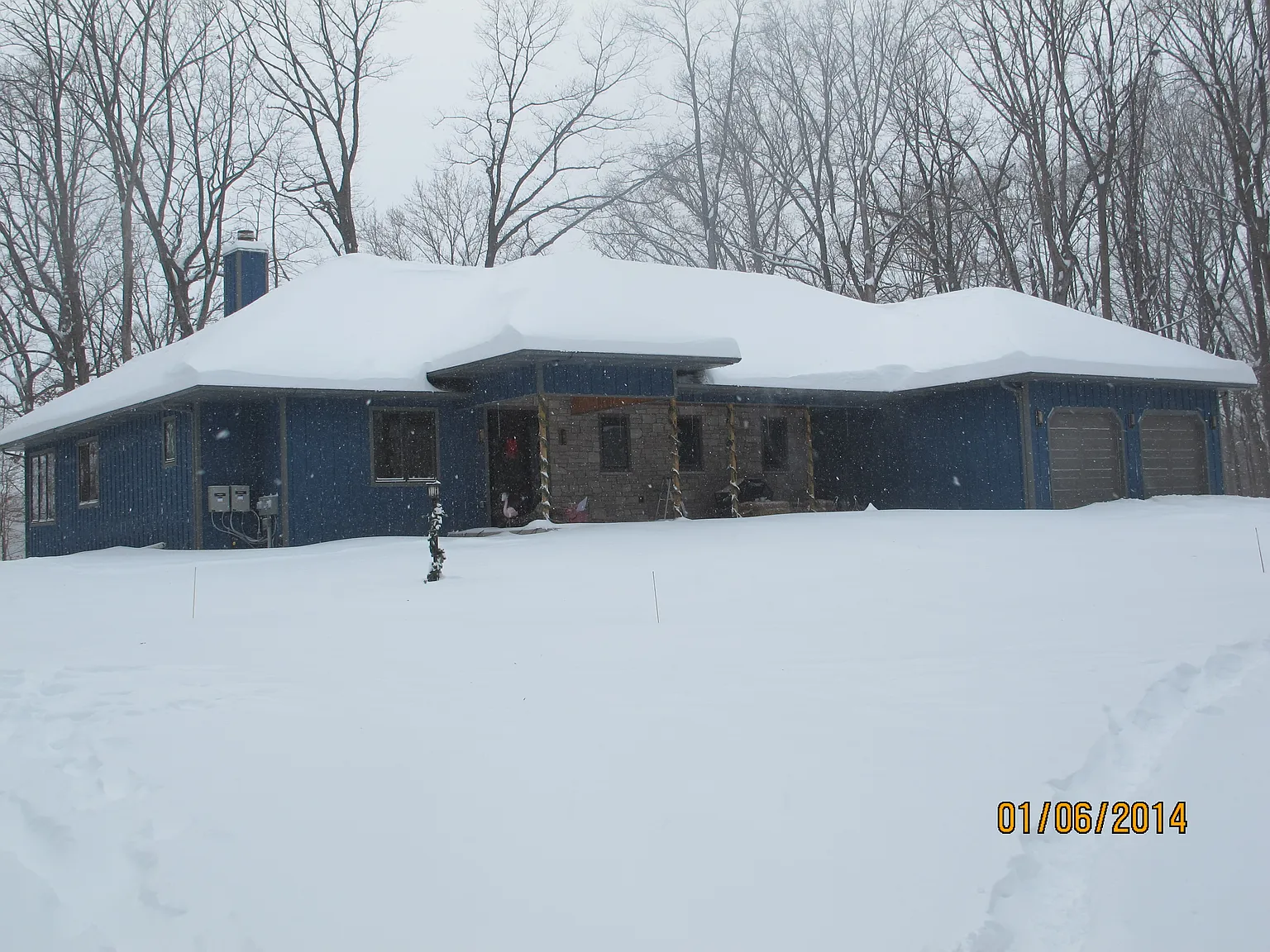 1740 Yorway Dr photo 1