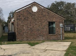 116 Vermilion Ln, Maurice, LA 70555